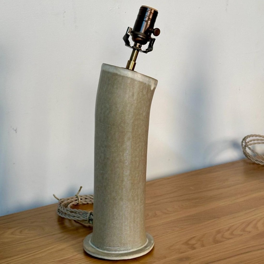 Pair Contemporary Stoneware Beige Glazed Ceramic Table / Desk Lamps, Parchment - 10