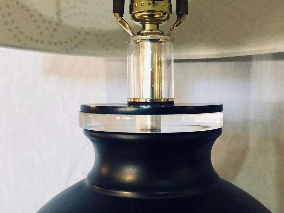 Pair of Art Deco Style Modern Black Table Lamps Lucite Base and Antelopes - 10