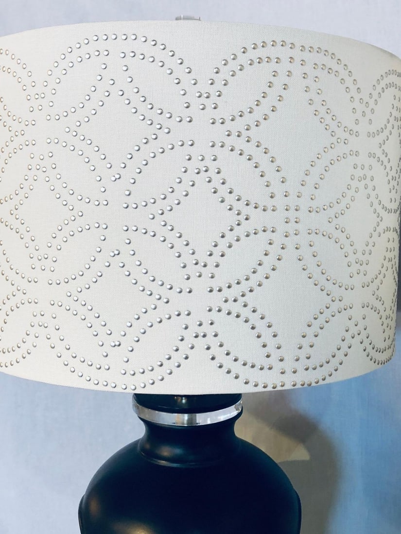 Pair of Art Deco Style Modern Black Table Lamps Lucite Base and Antelopes - 6