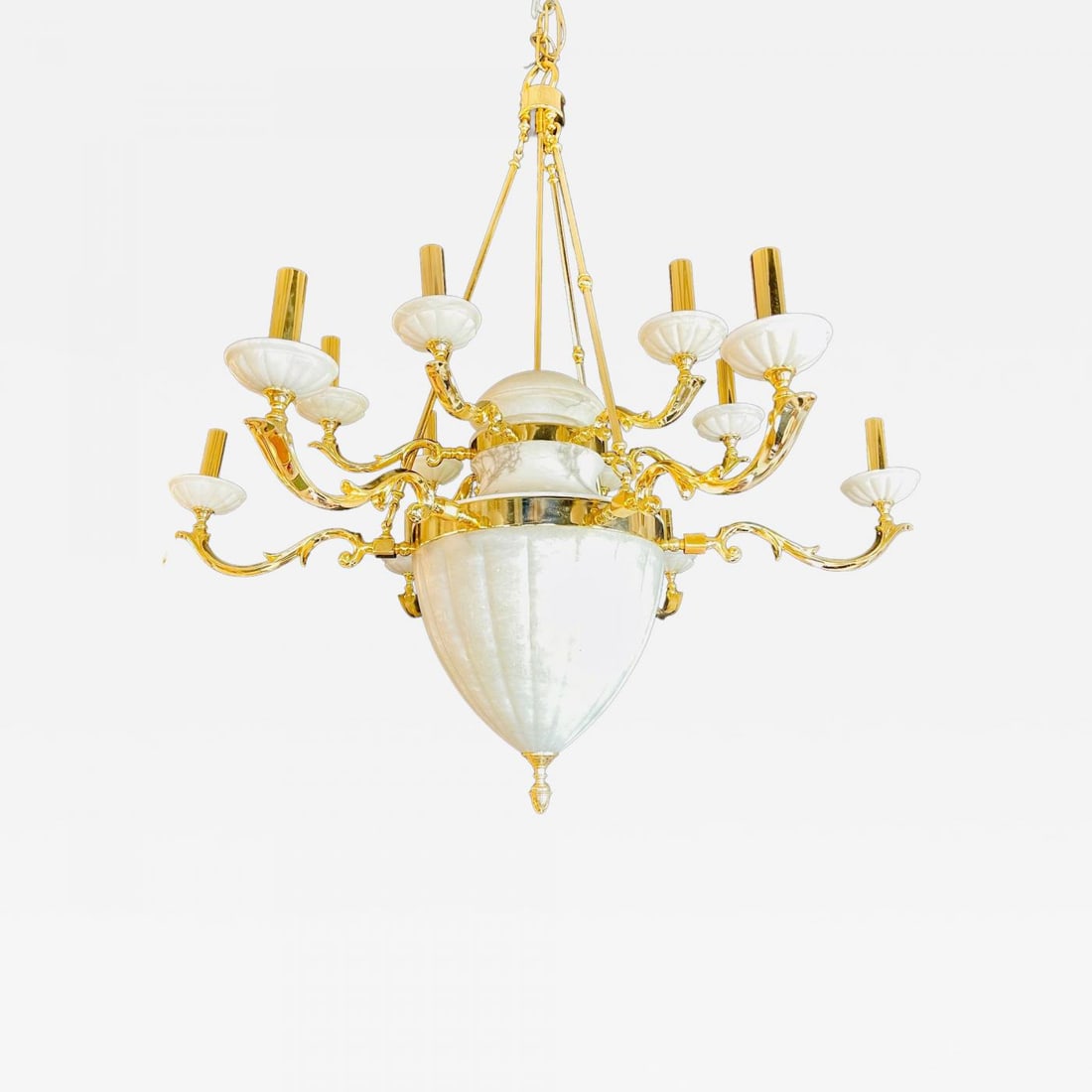 Hollywood Regency Style Alabaster Chandelier Having 12 Lights - 2