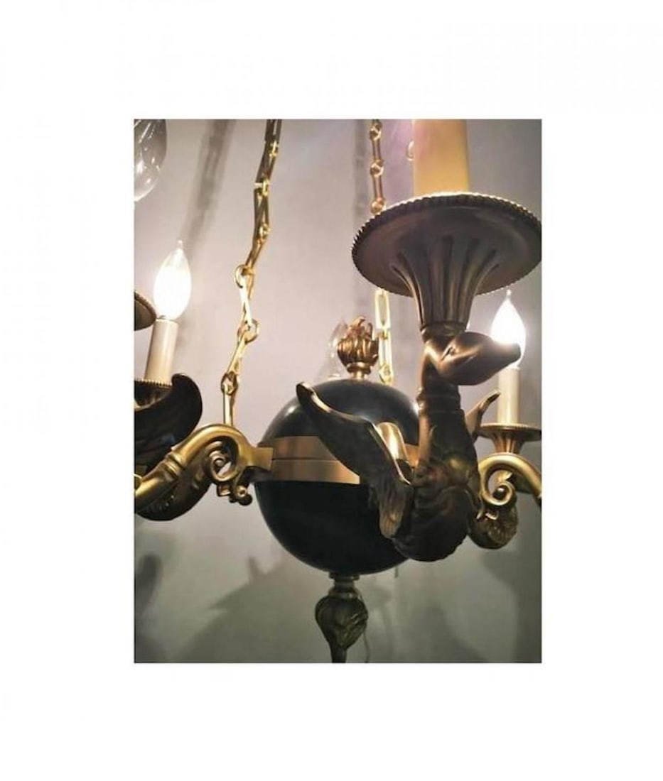 Regency Style Six-Arm Bronze Swan Decorated Chandelier - 7