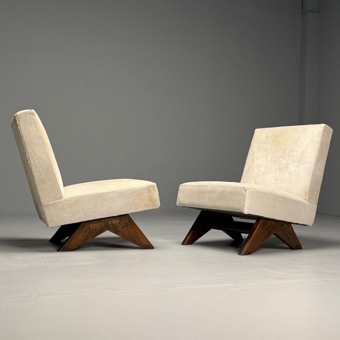 Pierre Jeanneret, French Mid-Century Modern, Slipper Chairs, White Cowhide, Teak - 6