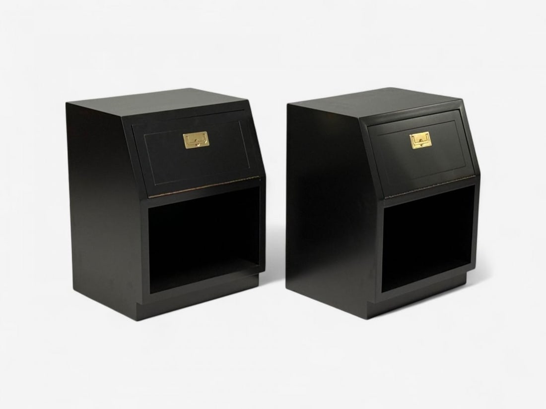 Henredon, Mid-Century Modern, Black Lacquer, Brass, Campaign Nightstands, 1960s - 3