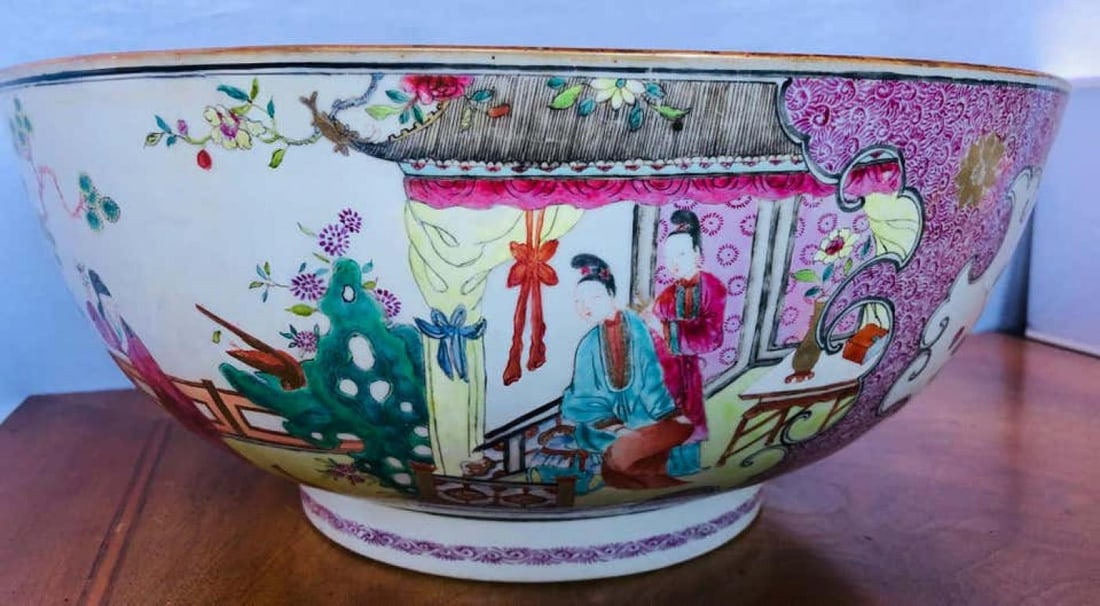19th Century Famille Rose Chinese Export Punch, Koi Decorated - 8