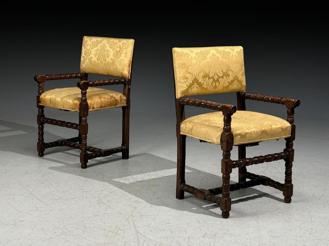 Louis XIII, Barley Twist Occasional Chairs, Fabric, Cherry, France, 17th c. - 3