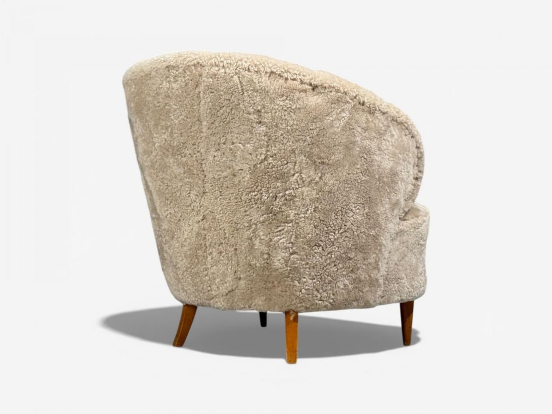 Finnish Modern, Shell Form Lounge Chairs, Beige Shearling, Wood, Finland, 1940s - 10