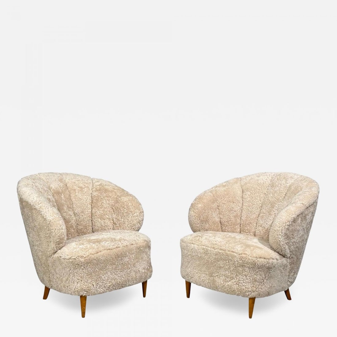 Finnish Modern, Shell Form Lounge Chairs, Beige Shearling, Wood, Finland, 1940s (1 of 11)