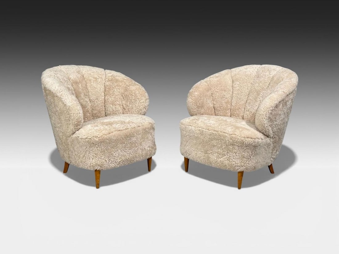 Finnish Modern, Shell Form Lounge Chairs, Beige Shearling, Wood, Finland, 1940s - 4