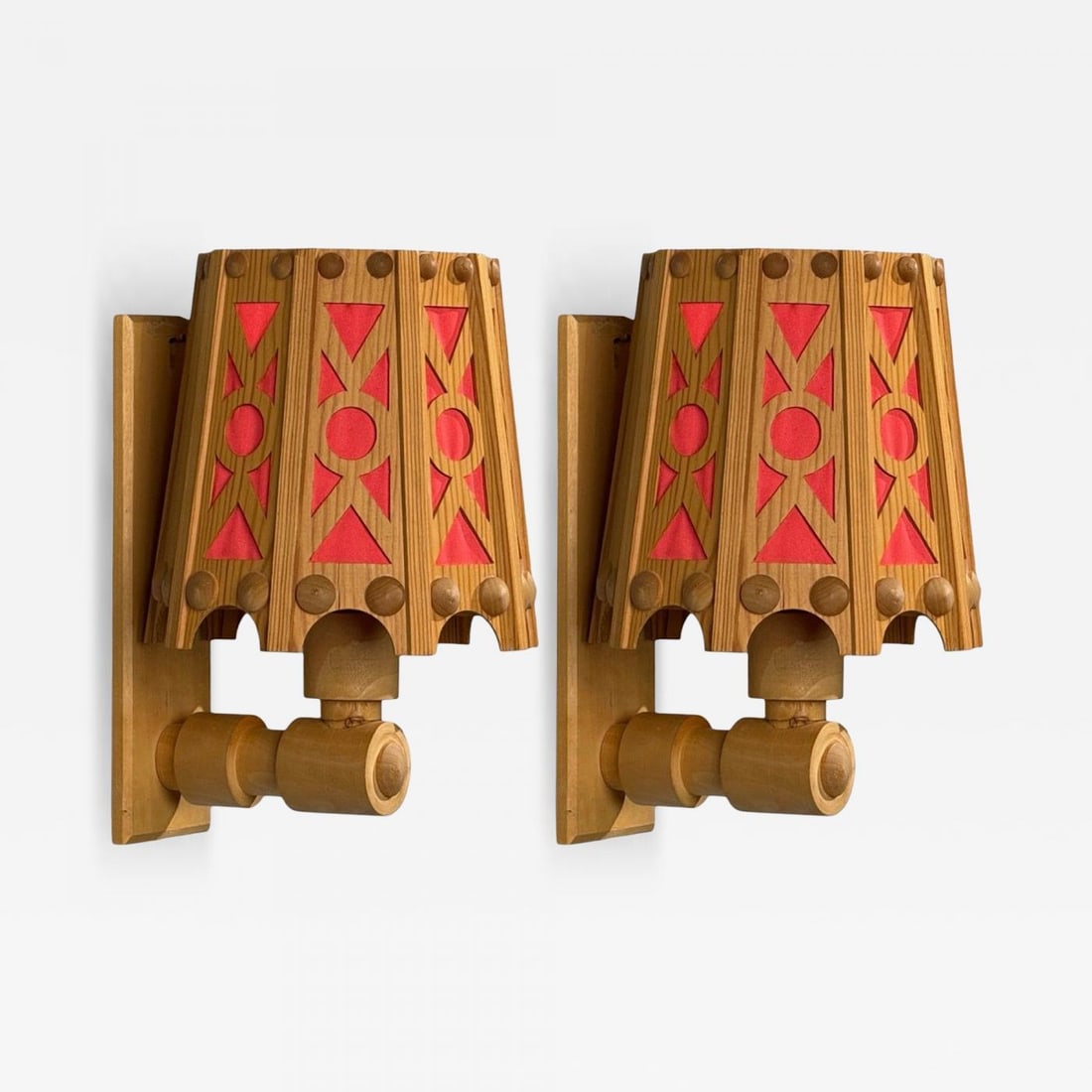 Swedish Modern, Wall Lights, Pine, Red Textile, Sweden, 1970s: Title: Swedish Modern, Wall Lights, Pine, Red Textile, Sweden, 1970s Description: "Swedish Mid-Century Modern, Wall Lights or Sconces, Pine, Red Textile, Sweden, 1970s Interesting pair of carved pine