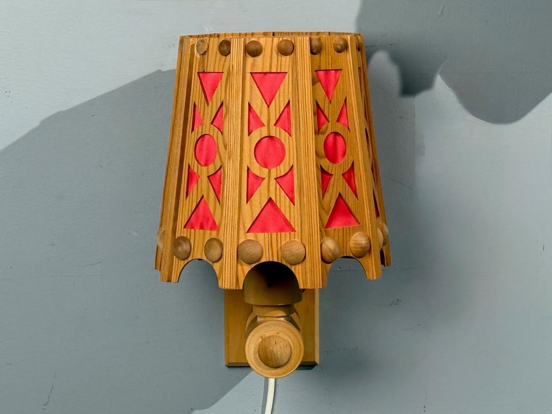Swedish Modern, Wall Lights, Pine, Red Textile, Sweden, 1970s - 4