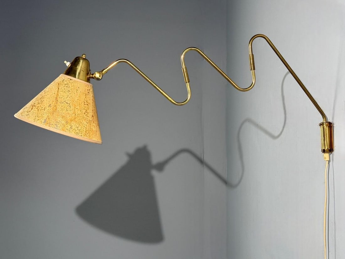 Danish Modern, Articulating Wall Light, Brass, Denmark, 1960s - 3