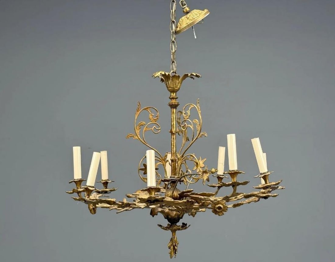 Rococo Style, Leaf and Vine Chandelier, Dore Bronze, Italy, 1920s - 4
