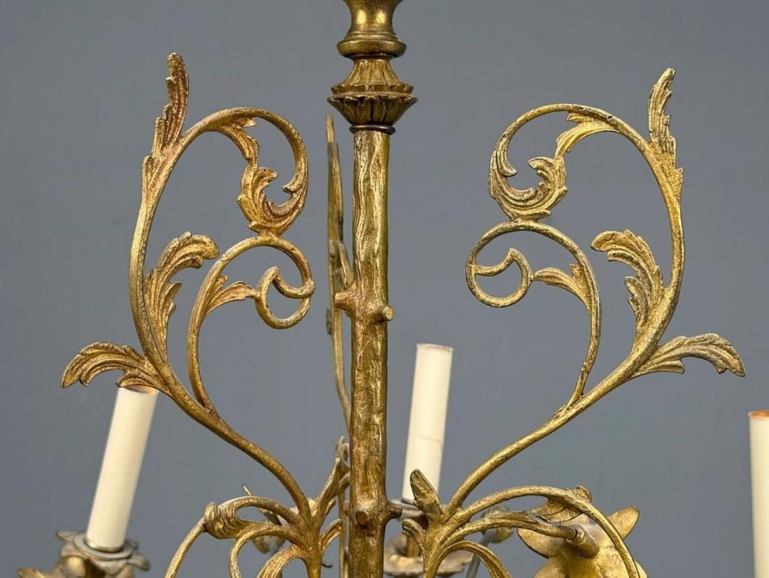 Rococo Style, Leaf and Vine Chandelier, Dore Bronze, Italy, 1920s - 8
