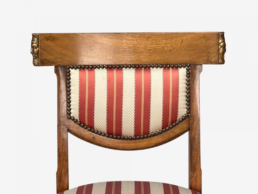 Neoclassical Style, Occasional Chairs, Carved Wood, Silk, England, 19th c. - 4