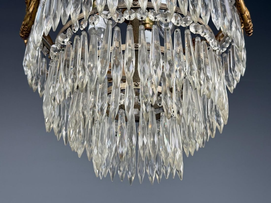 French Louis XVI, Chandelier, Dore Bronze, Crystal, France, 19th Century - 5