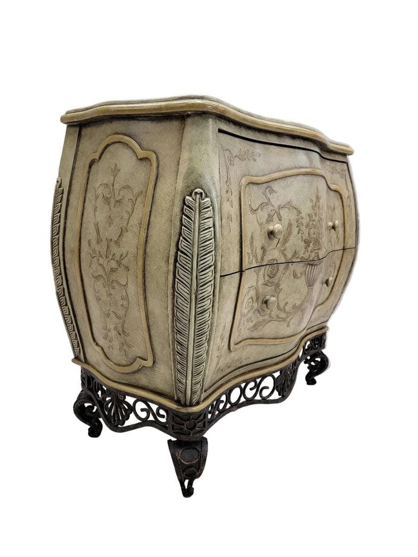 Vintage Italian Venetian Style Bombe Chest by Collezione Europa - 3