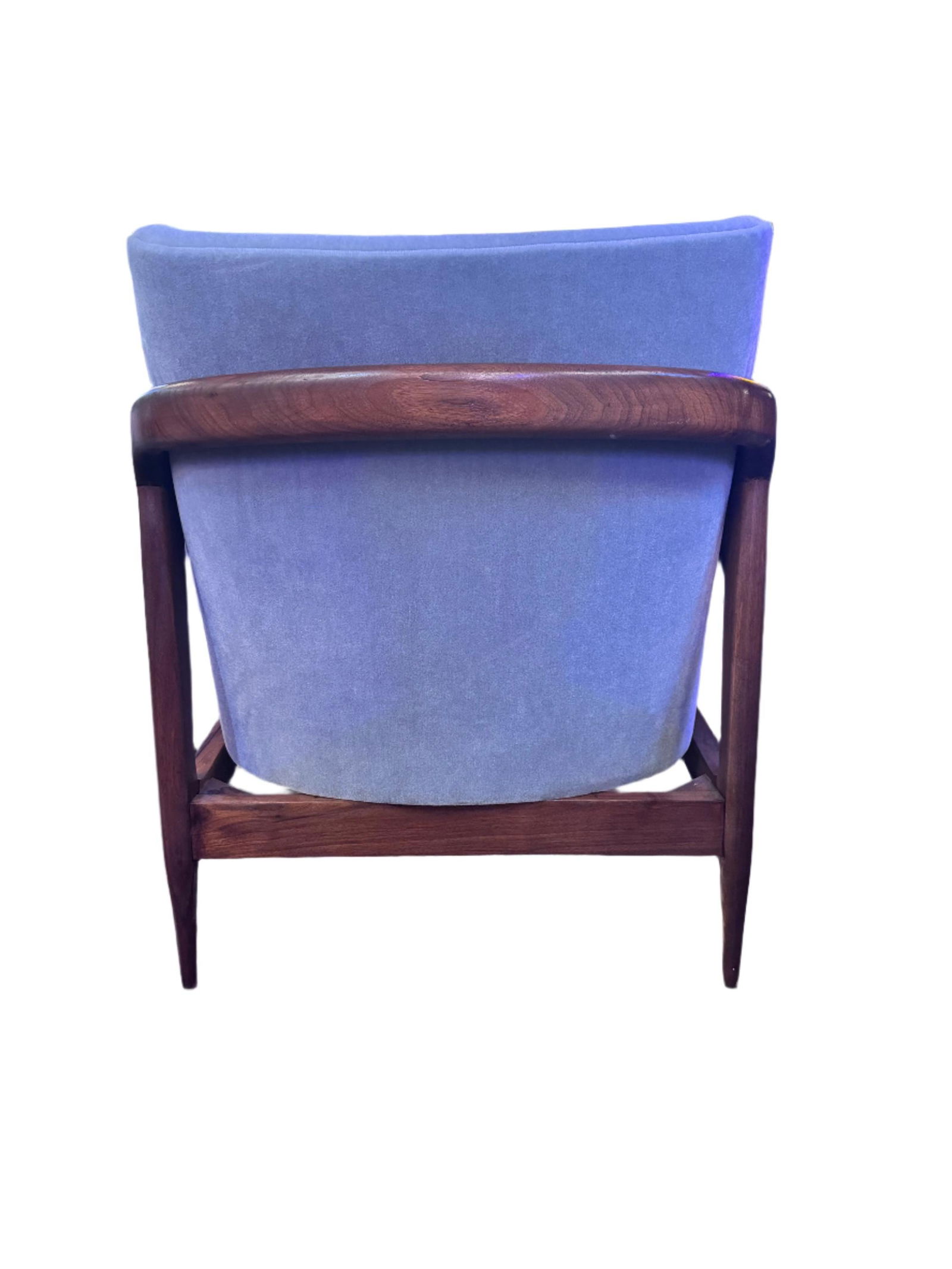 MCM Sculptural Accent Chair Newly Reupholstered - 3