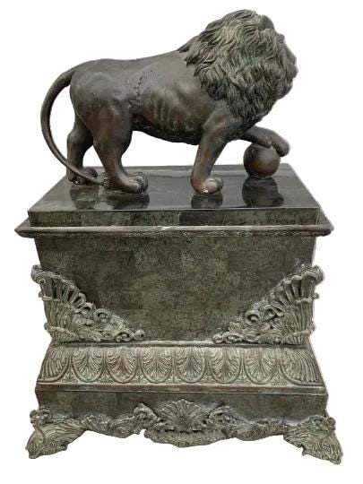 Antique French Marble Lion Mantel Clock - 4