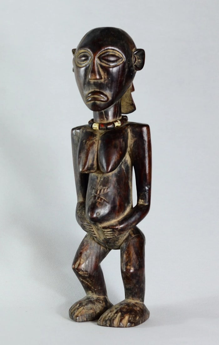 Powerful LUBA female figure statue sculpture Congo African Tribal Art 1649 - 8