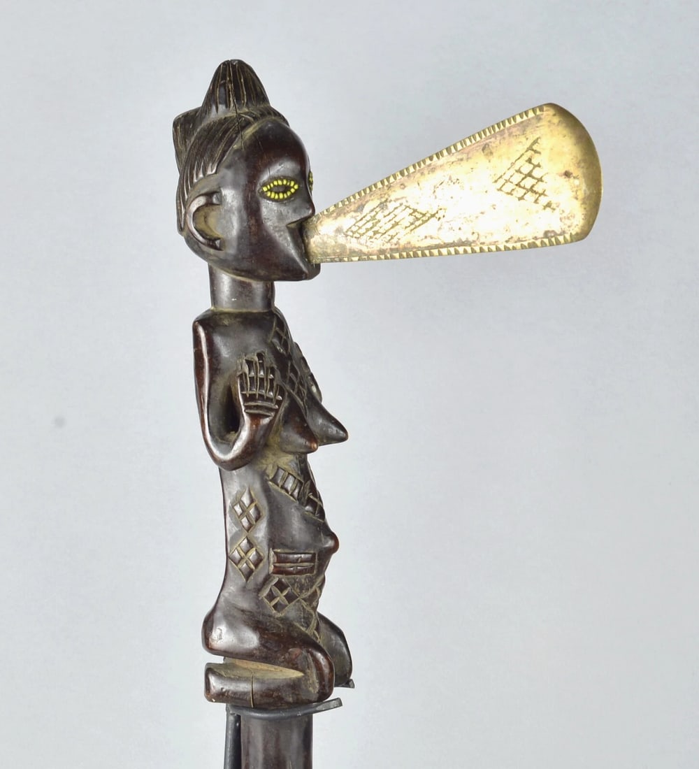 Rare LUBA prestige's anthropomorphic figural Axe Congo African Tribal Art 1725 - 11
