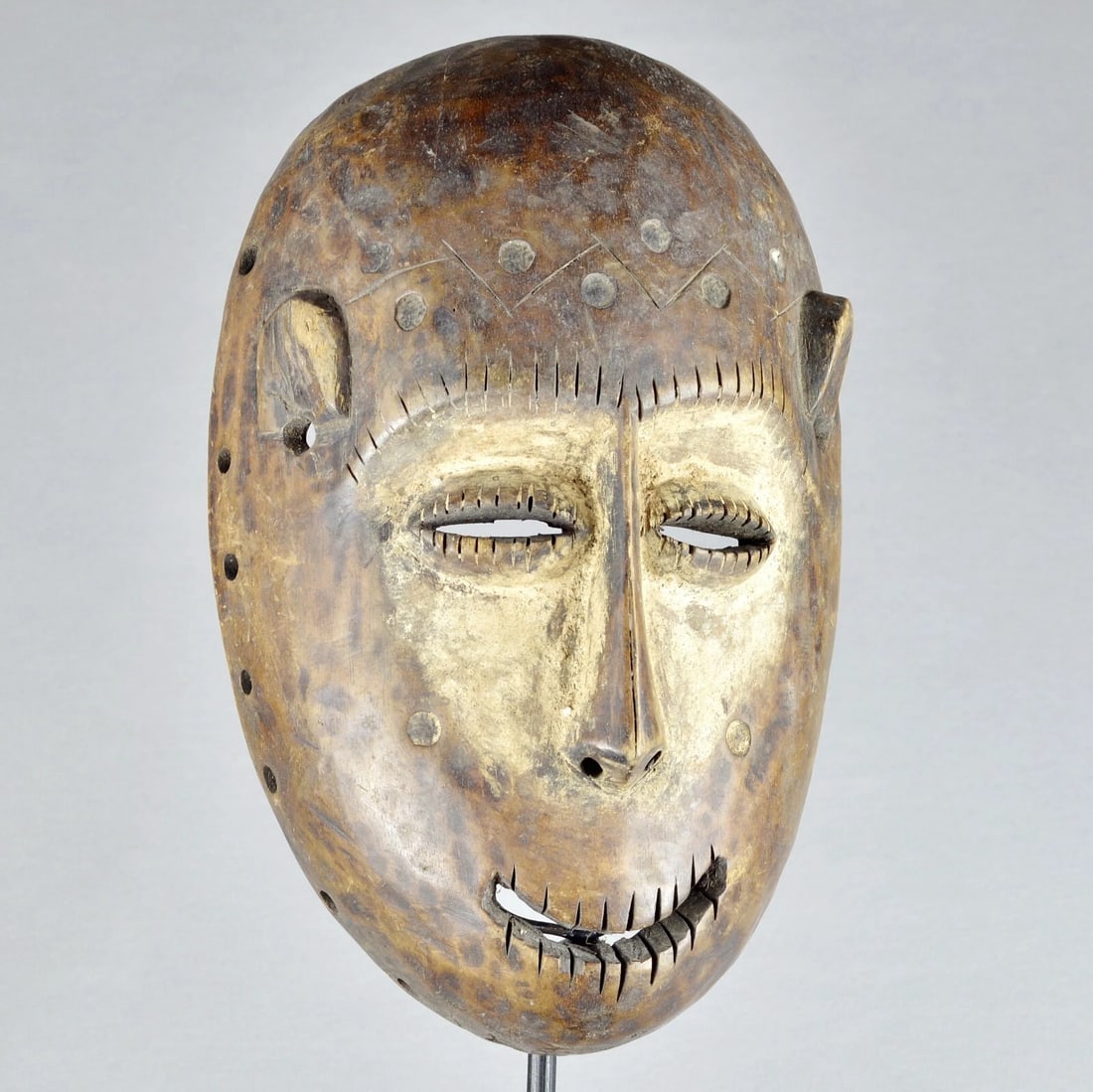 Large LEGA Bwami Cult wood Mask Congo DRC African Tribal Art Africain mc 1893: Title: Large LEGA Bwami Cult wood Mask Congo DRC African Tribal Art Africain mc 1893 Description: CONGO DRC Superb LEGA Bwami mask Probably Muminia This type of mask was used as part of the cult of th