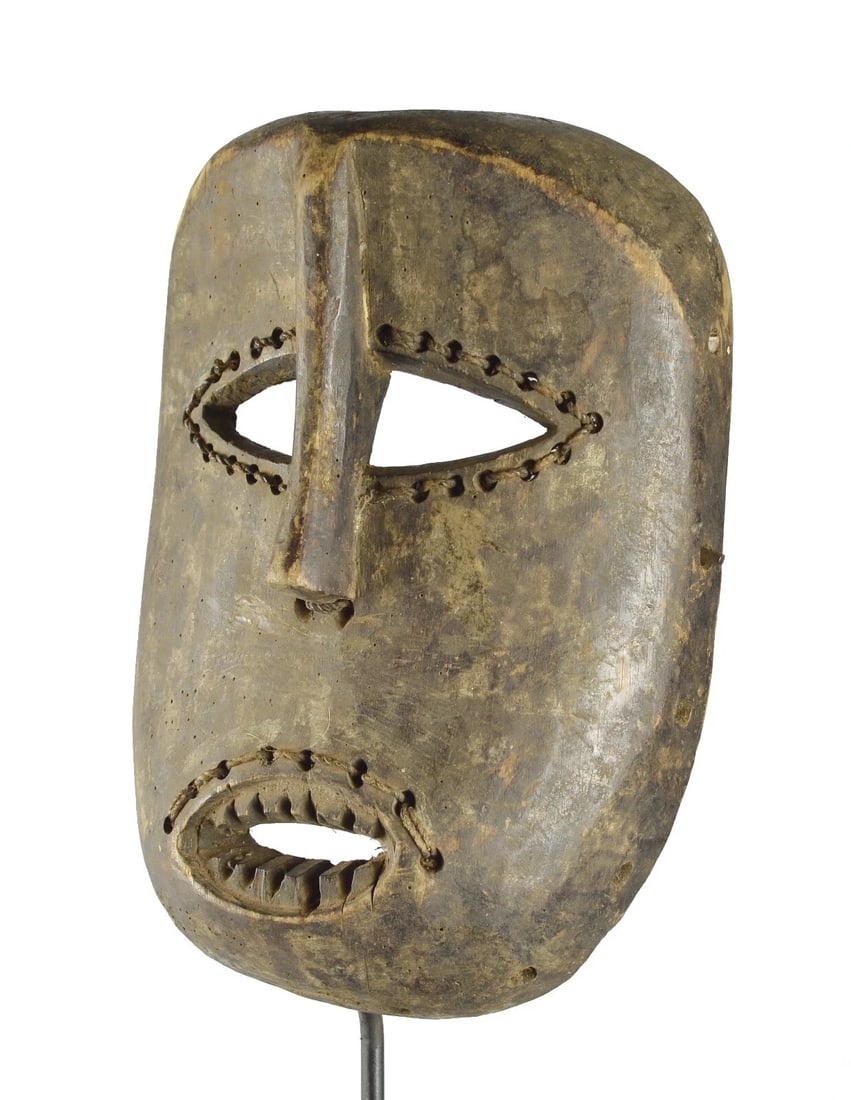 Rare large Ndaka Ndaaka Ituri Mask Congo Drc African Tribal Art Gallery 1517 (1 of 10)