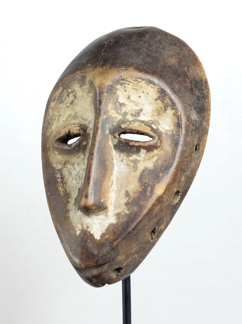 LEGA Idimu heart-shaped Bwami wood Mask Congo Drc African Tribal Art 0908 (1 of 11)