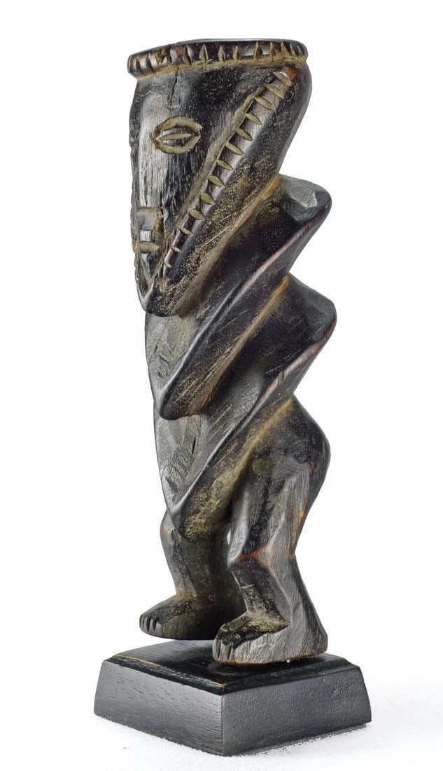 ZANDE AZANDE Rare Ubangi Zigzag figure Congo DRC African Tribal Art 1348 - 7