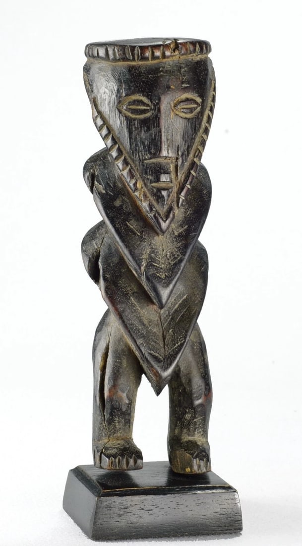 ZANDE AZANDE Rare Ubangi Zigzag figure Congo DRC African Tribal Art 1348 - 8