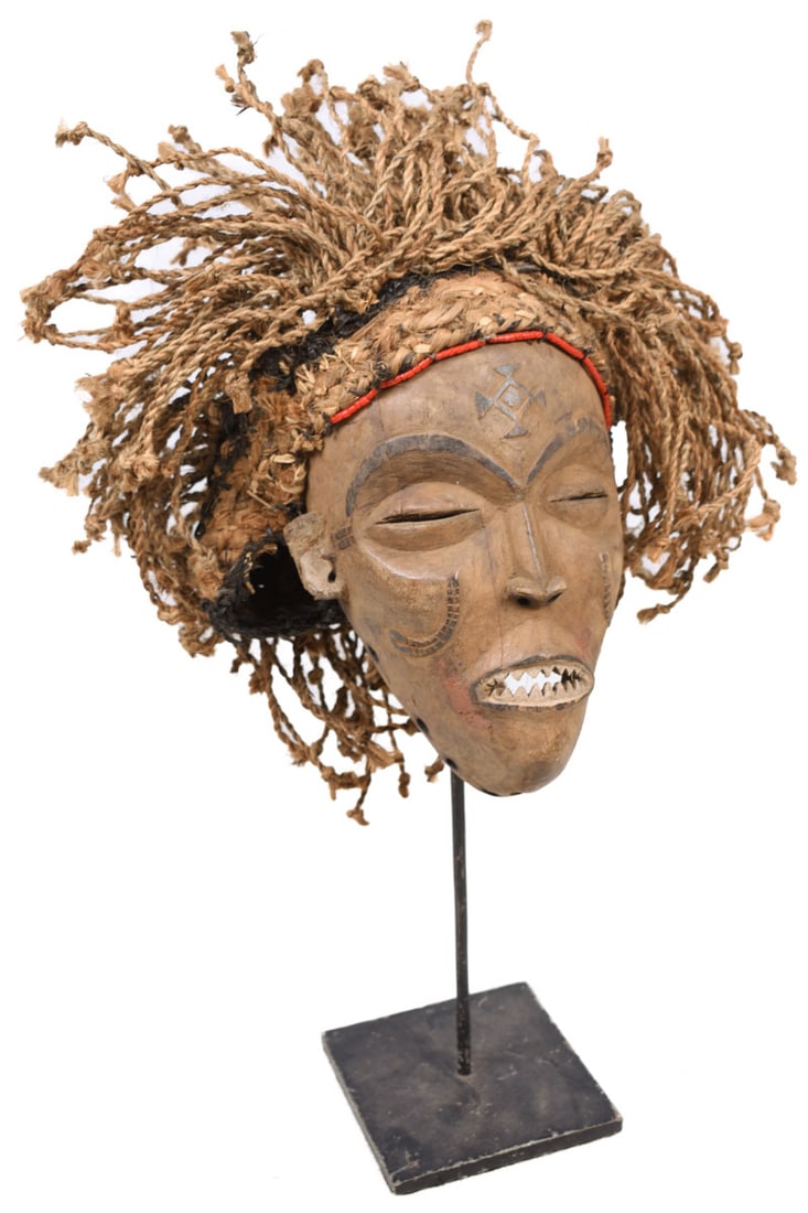 Mask – Wood, Rope – Mwana Pwo – Chokwe – DR Congo - 2