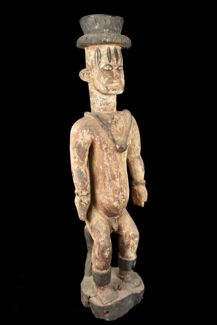 Shrine Figure – Wood – Urhubo – Nigeria (1 of 8)