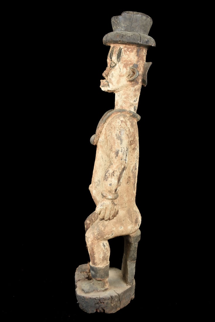Shrine Figure – Wood – Urhubo – Nigeria - 4