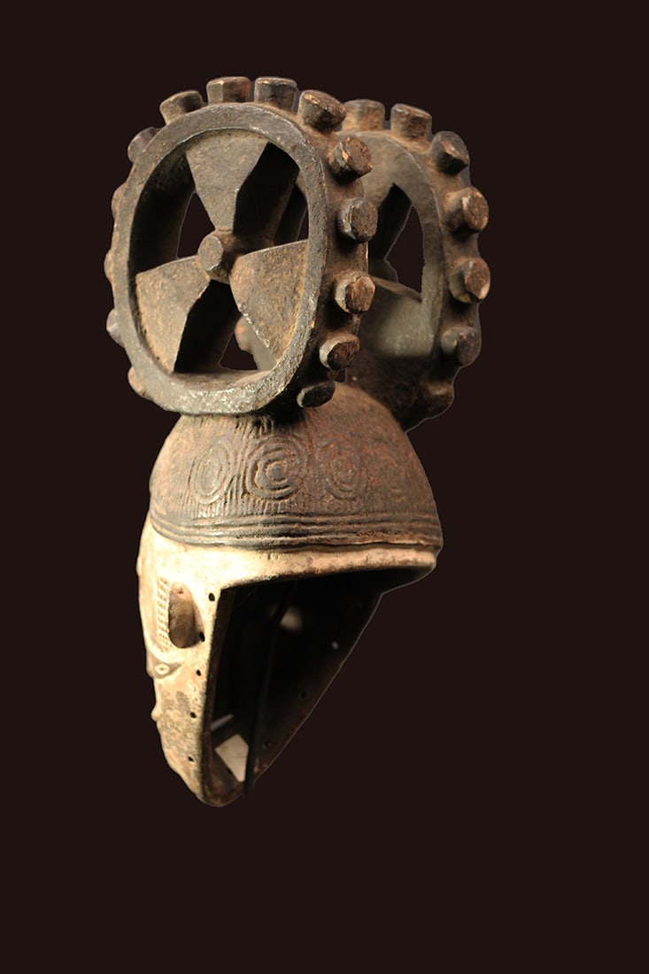 Mask – Wood – Agbogho Mmwo – Igbo / Ibo – Nigeria - 4