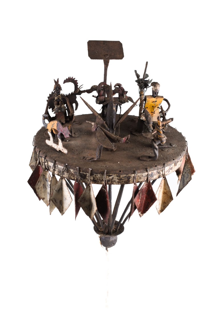 Altar memorial Staff – Asen – Iron – Fon – Benin: Wonderful iron alter staff from the Fon people of Benin. Among the Fon people of Benin extended families kept large staffs crafted out of iron in family altars housed in a small building in the