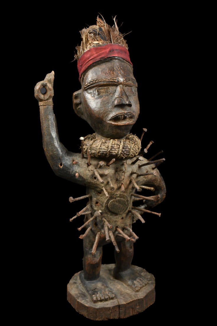 Nkisi Figure – Wood, Nails – Yombe – Congo – Ex Michael Gaud - 2