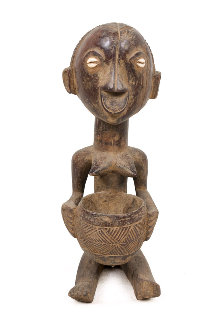 Bowl-barrier Figure – Wood, Cauri – Mboko – Luba – Congo DRC (1 of 7)