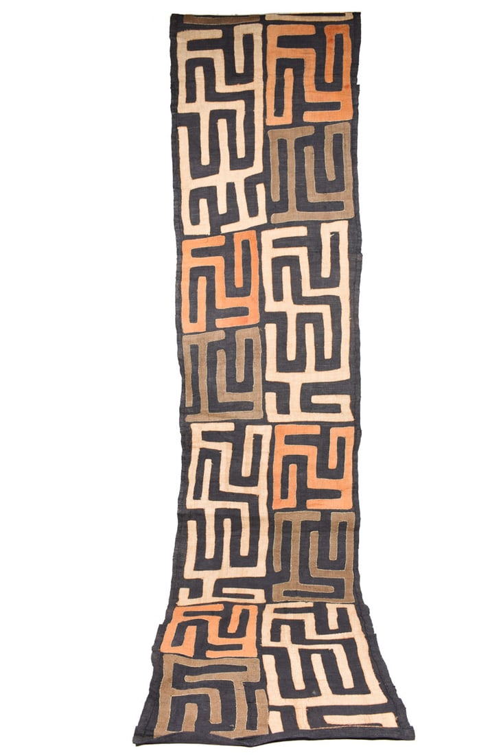 Textile – Cloth – Shoowa-Kuba – DR Congo 310 cm: Kuba skirts, Tcaka, long are cloths made from raffia, from 8 – 25 feet long, from the Ngeende, Bushoong and Ngongo peoples. They incorporate appliqued “patches”, embroidered shapes