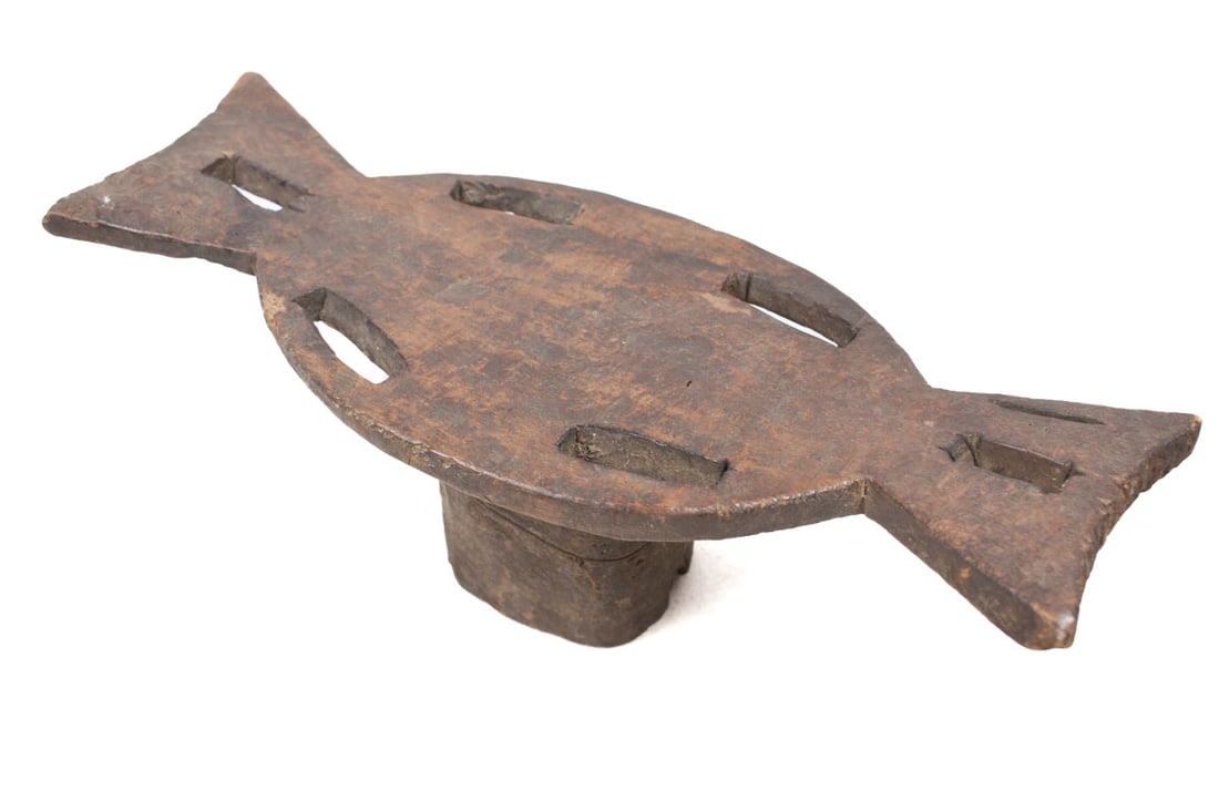 Stool – Wood – Ngombe – DR Congo (1 of 10)