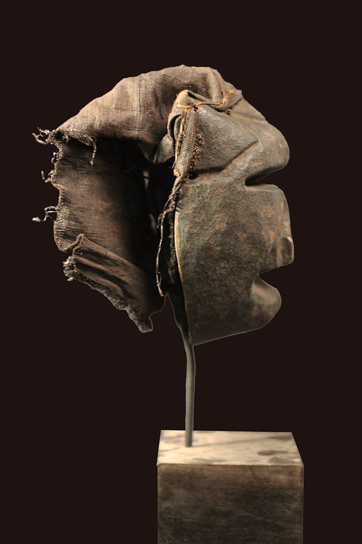 Mbangu distorted mask – Wood – Pende – Congo - 4