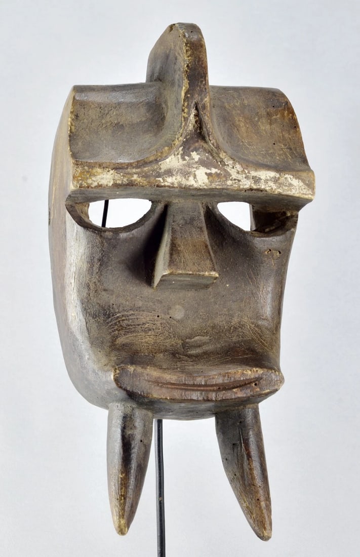 Nice KWELE zoomorphic Gorilla wood Ngon Mask african sculpture GABON - 9