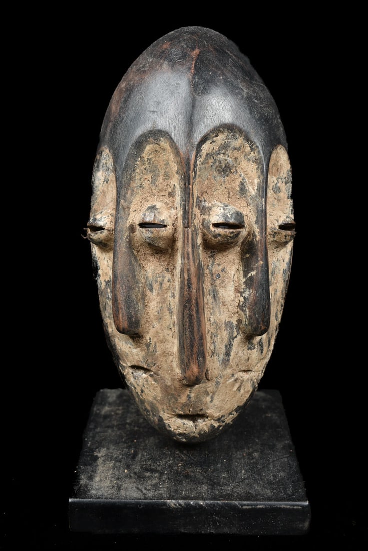 Triple face mask – Lengola – Wood – Congo (1 of 7)