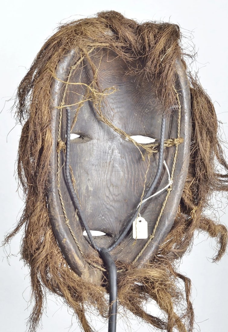 African Art Beautiful anthropomorphic probably Luba mask - 8