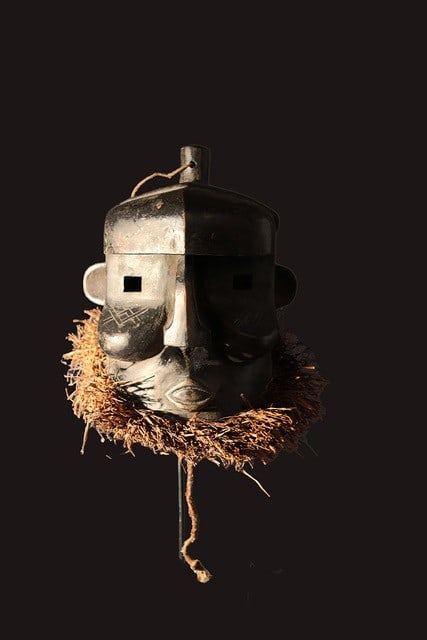 Mask – Wood, Raphia – Binji – Congo - 2