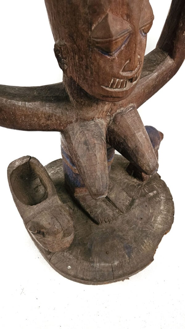 Bowl bearer Figure – Arugba Shango – Wood – Yoruba – Nigeria - 9