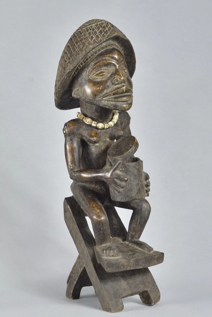 African Art large decorative chief figure TSHOKWE Chokwe statue ANGOLA - 9