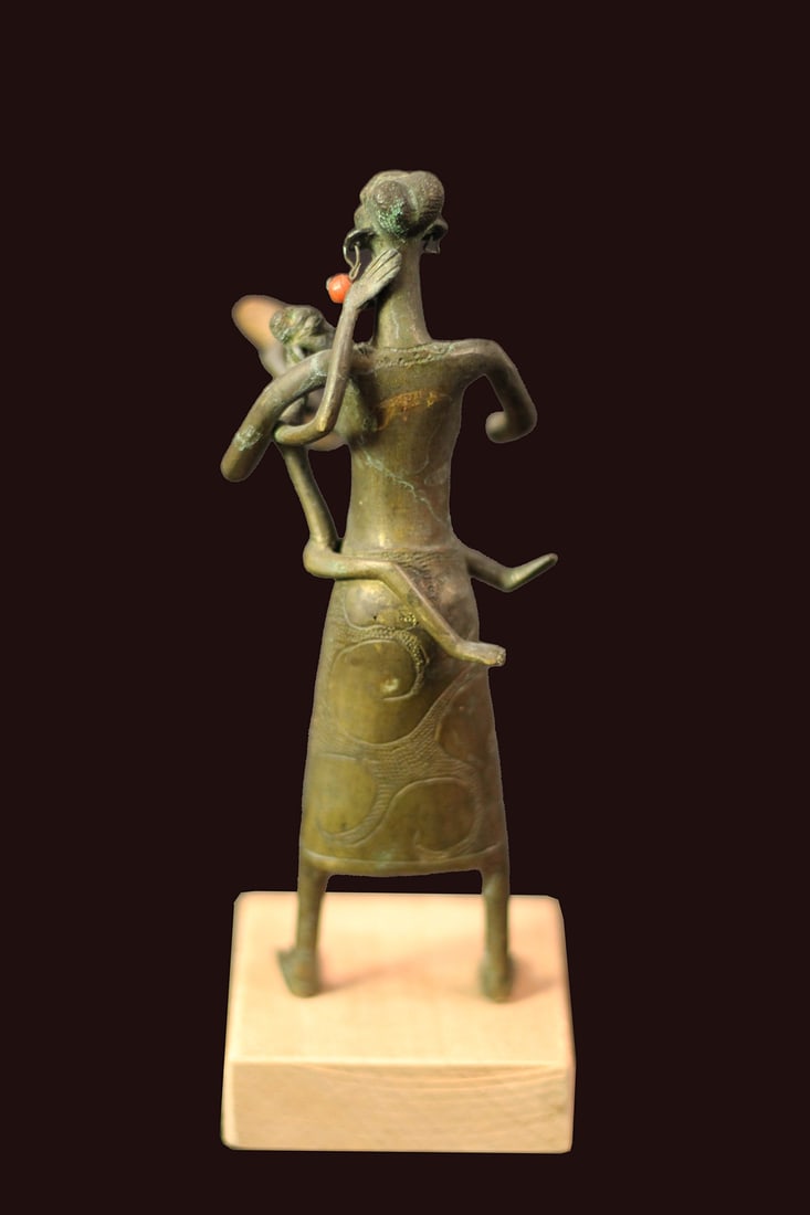 Maternity figure – Bronze – Fon – Benin - 2
