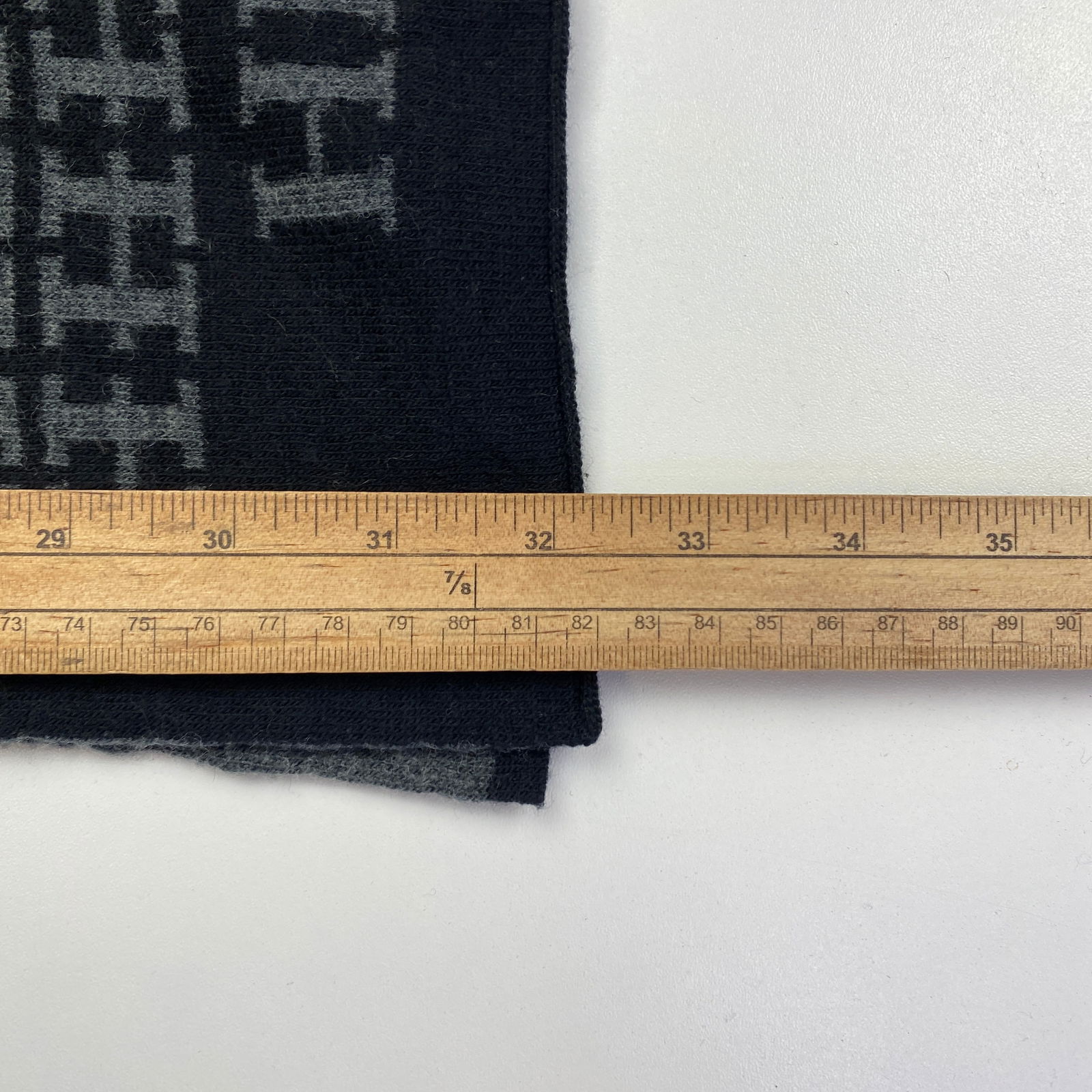 HERMES Vintage 100% Soft Woolmark Wool Scarf - 10