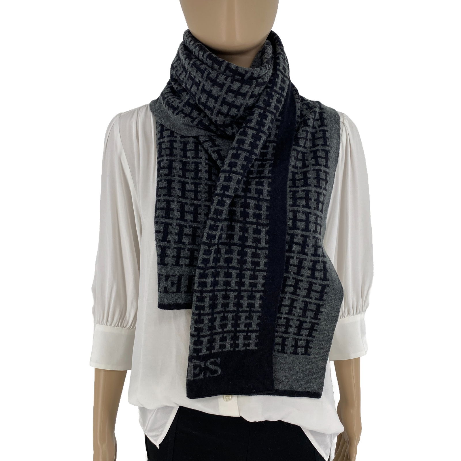 HERMES Vintage 100% Soft Woolmark Wool Scarf - 4