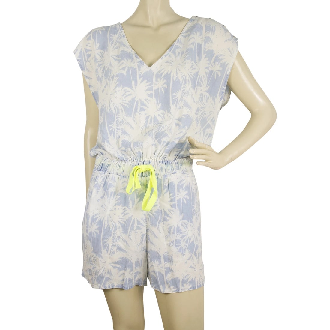 OneOnOne Tropical Printed Blue and White Playsuit Summer Romper Sz 2: Title:OneOnOne Tropical Printed Blue and White Playsuit Summer Romper Sz 2Description:OneOnOne Tropical Printed Blue and White Playsuit Summer Romper Sz 2 OneOnOne Tropical Printed Blue and White