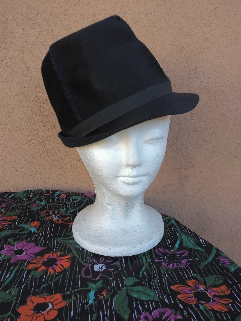 Vintage 1960s Womens Black Wool Fedora Hat Sculptural - 4